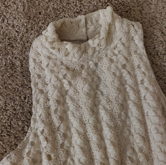 Xhilaration white lace turtleneck dress - Picture 2 of 7